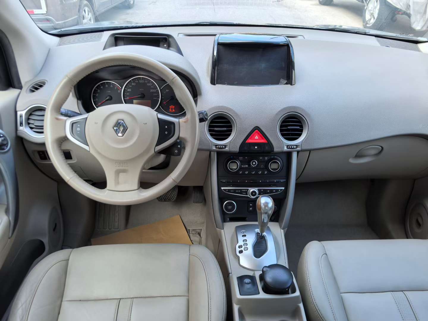 Renault Koleos 2.5L FWD High Trim 5