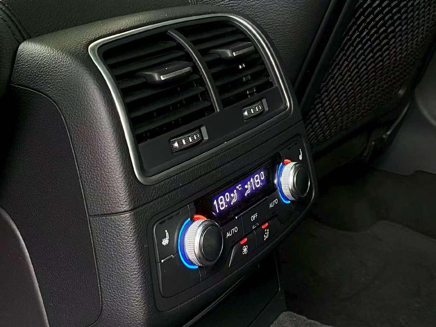 Audi A6L 2.5 5