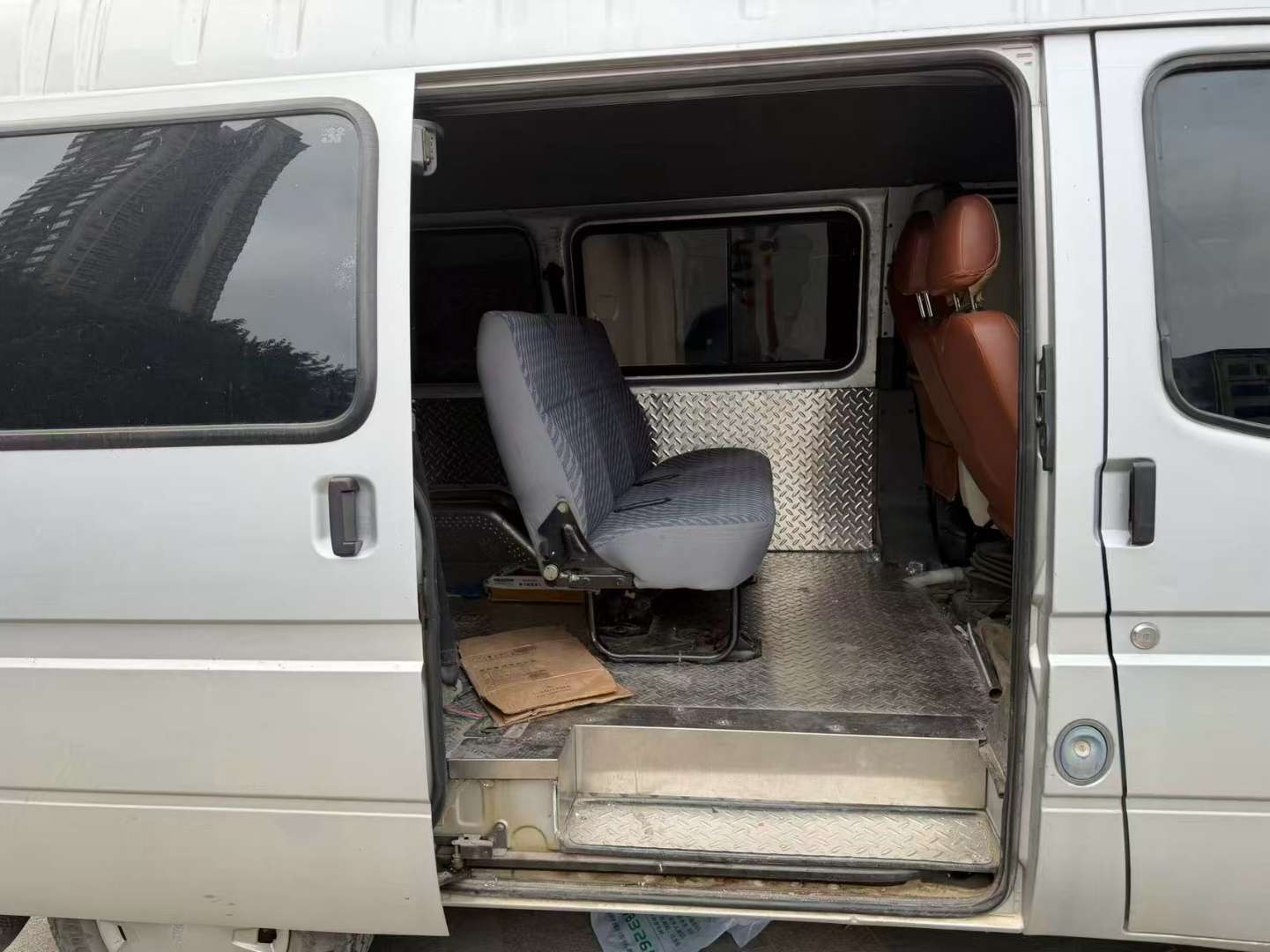 JMC Transit 2.8T Diesel 6 Seats Short Wheelbase 6