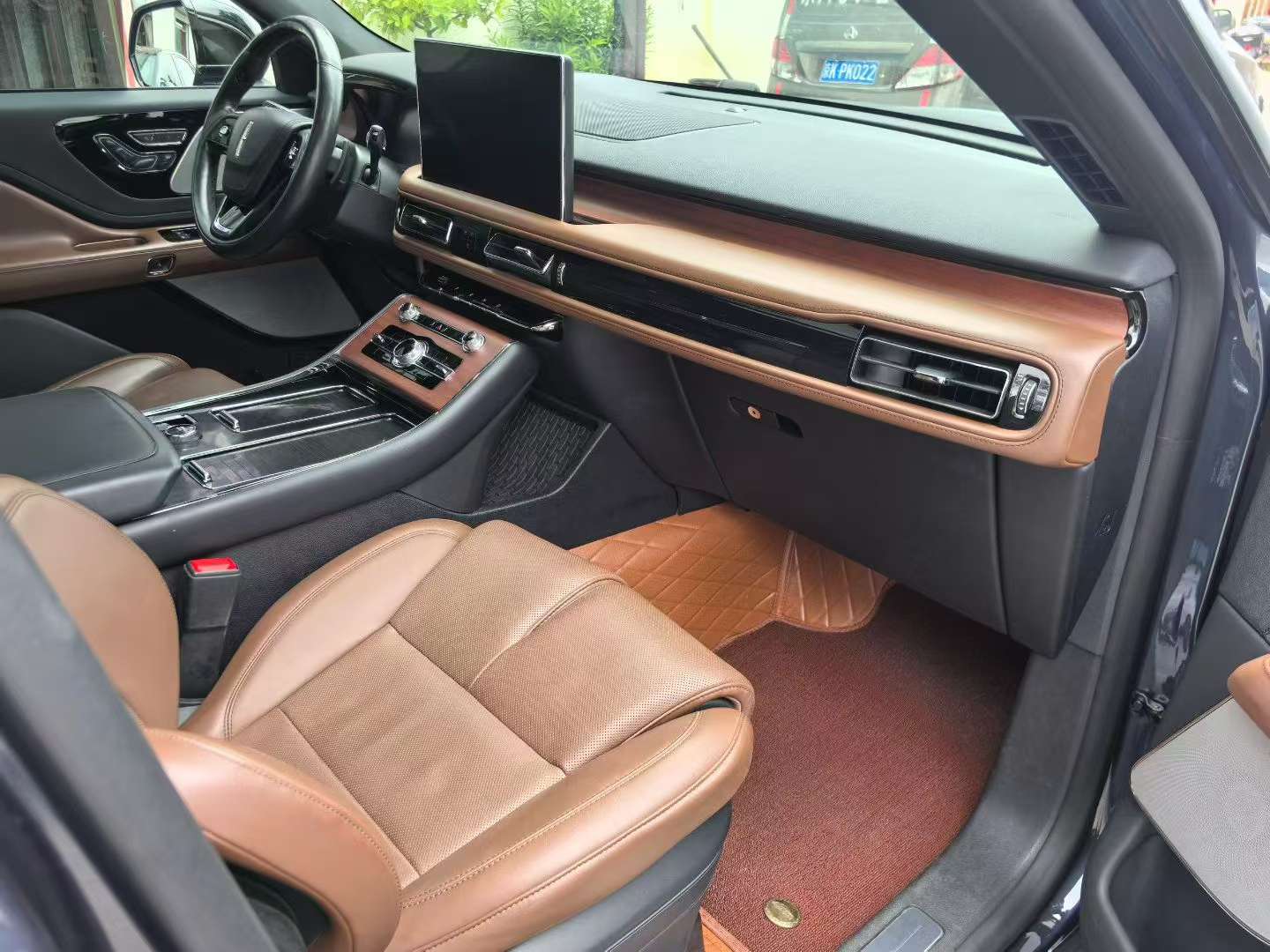 Lincoln Aviator AWD Executive 3.0T High Spec 4