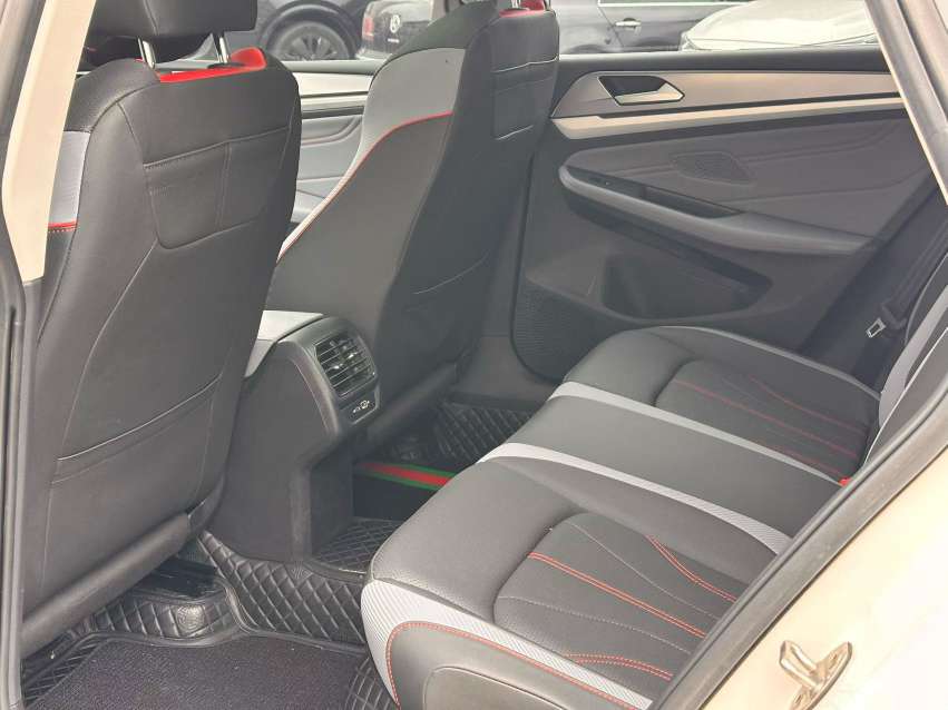 Volkswagen Lamando L 2023 1.4TSI 280TSI R-Line 5