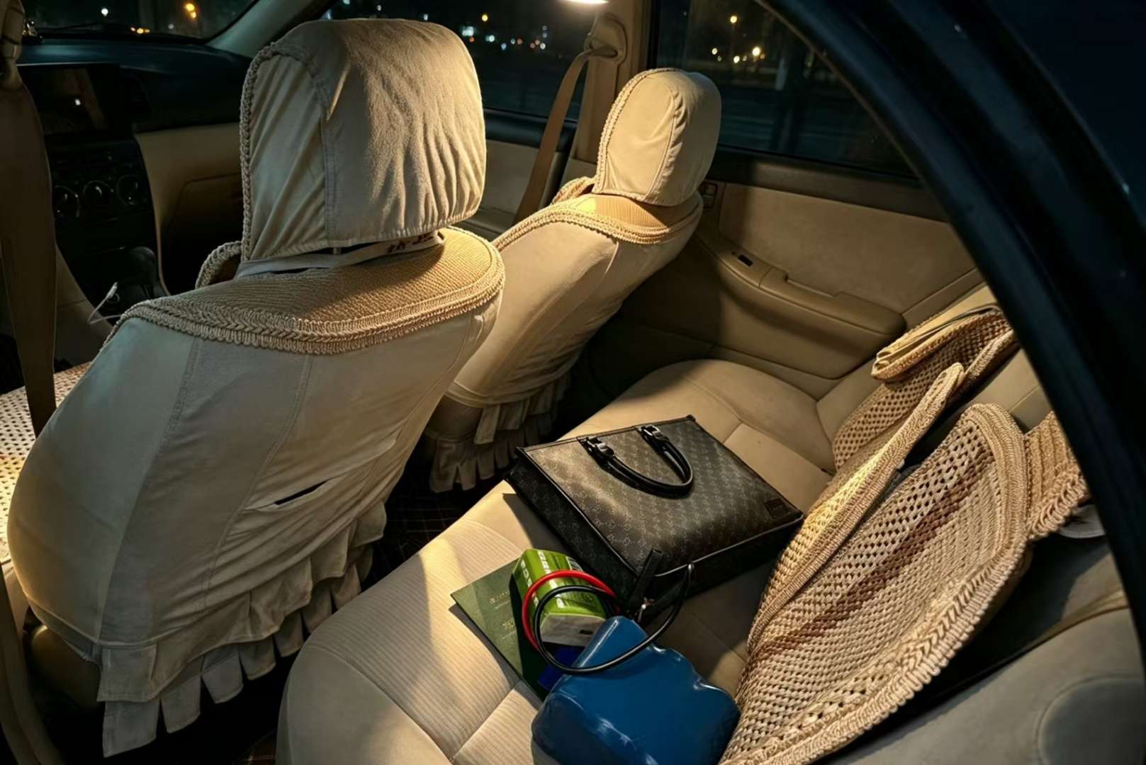 Toyota Corolla 1.6L Automatic 5