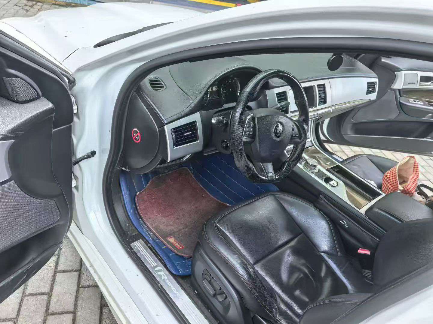Jaguar XF 2015 3.0T 3