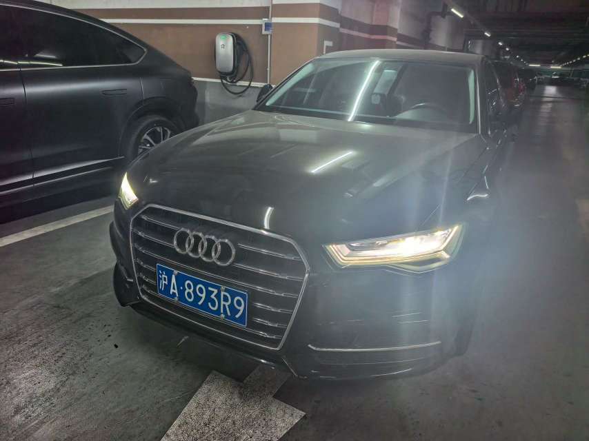 Audi A6 2.0T 30th Anniversary Fashion Edition