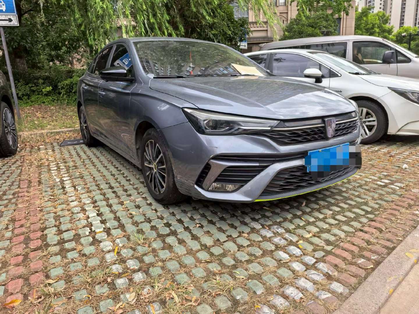 Roewe i5 3