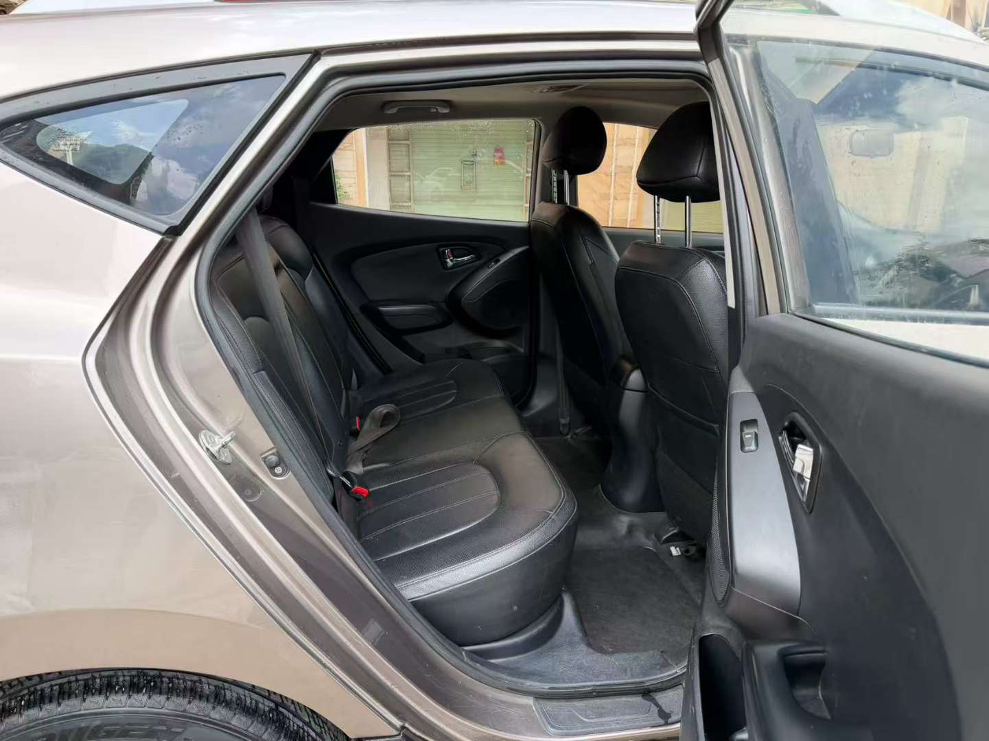 Hyundai ix35 2.0L FWD Automatic Smart GLS Edition Sunroof 6