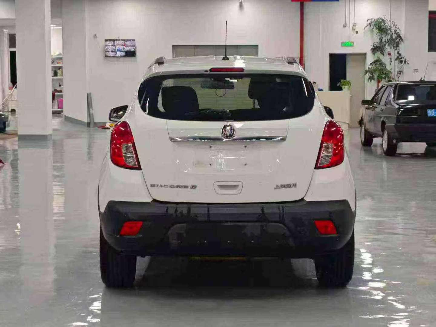 Buick Encore 1.4T FWD Urban Elite 8