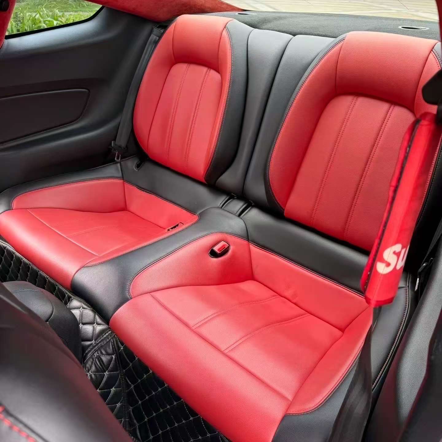 Ford Mustang 2020 2.3T US Spec High Trim 6