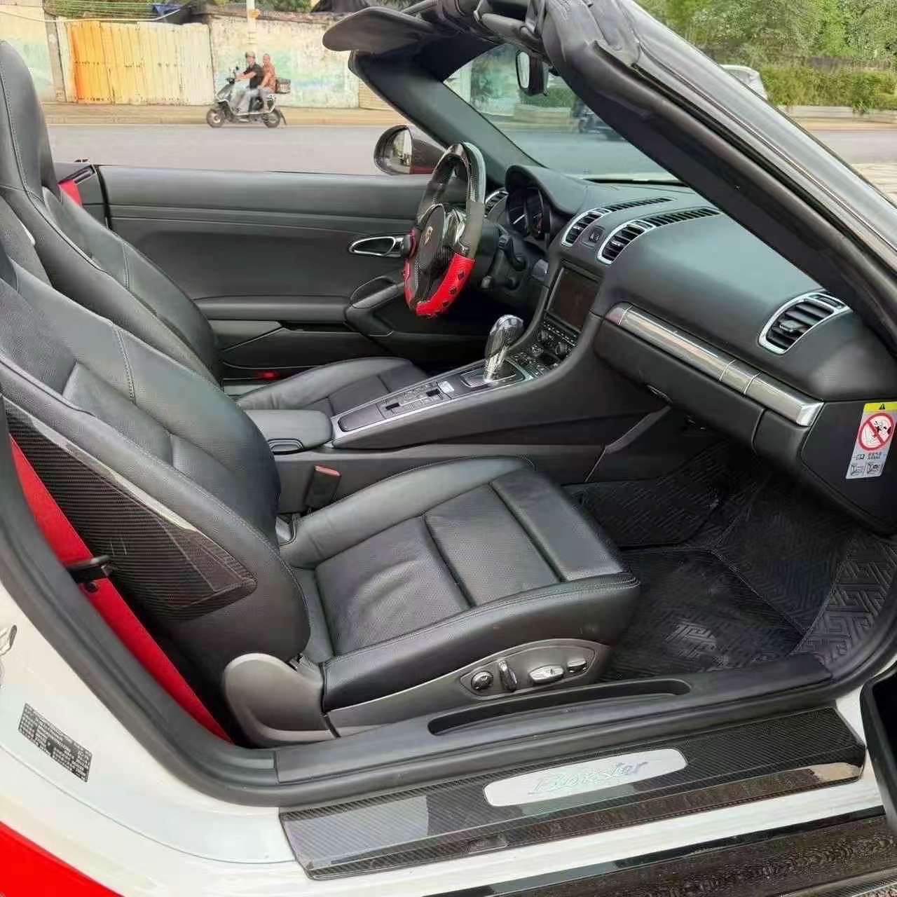 Porsche Boxster 2013 981 6