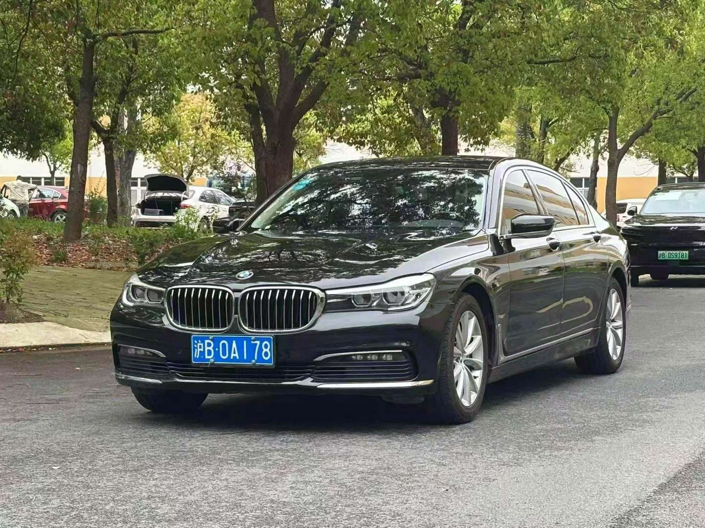 BMW 7 Series 2017 730Li Leading