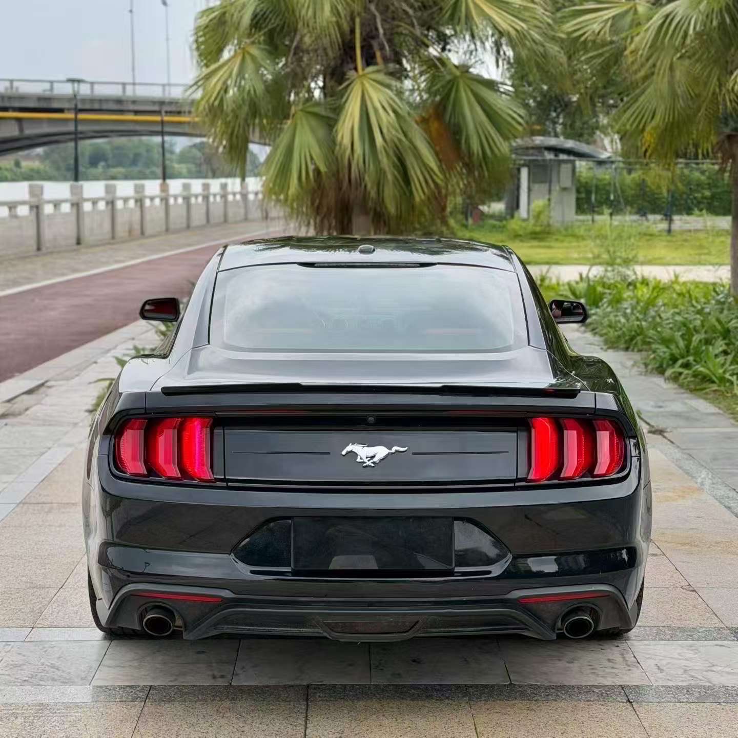 Ford Mustang 2020 2.3T US Spec High Trim 8