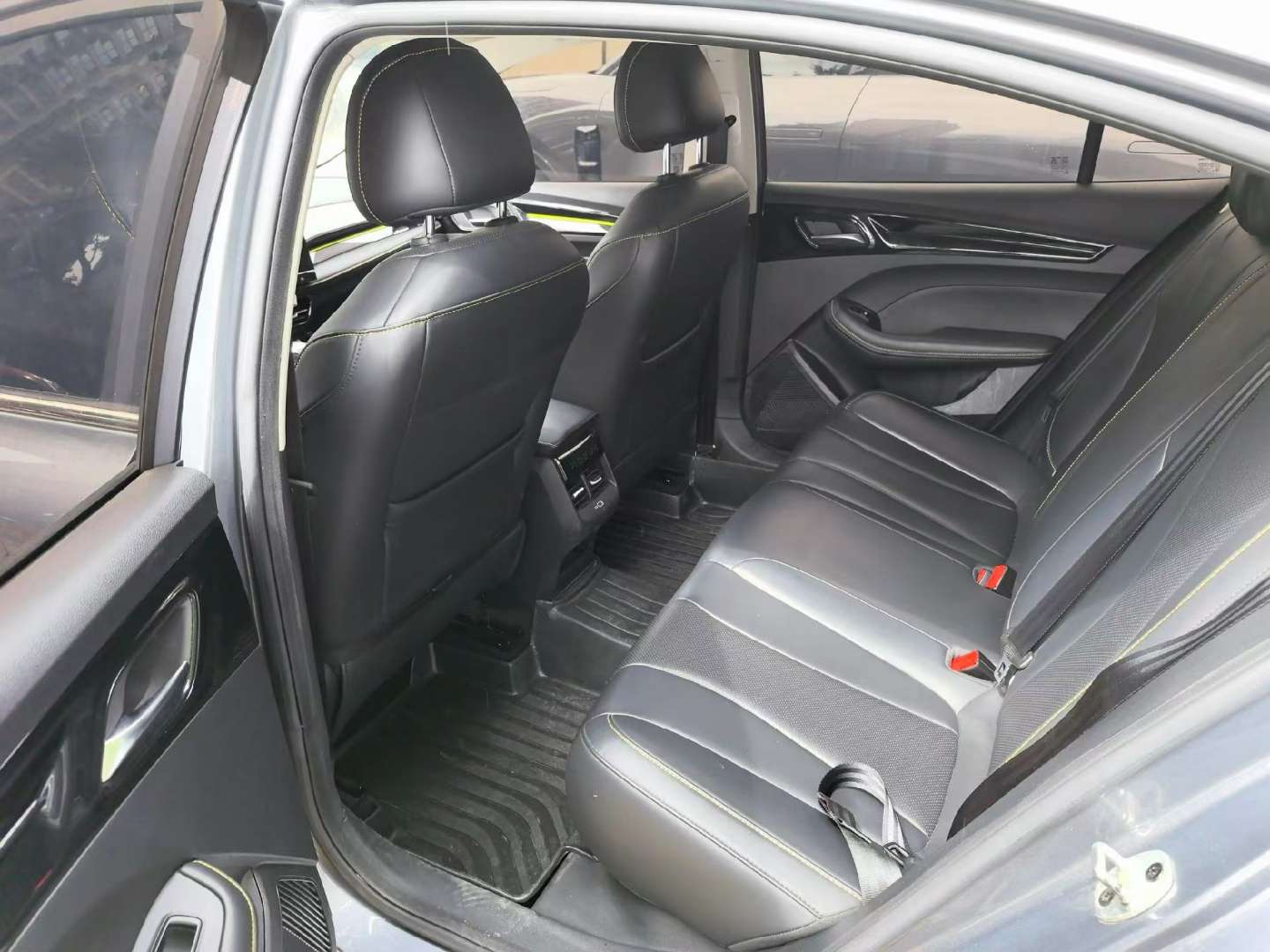 Roewe i5 7