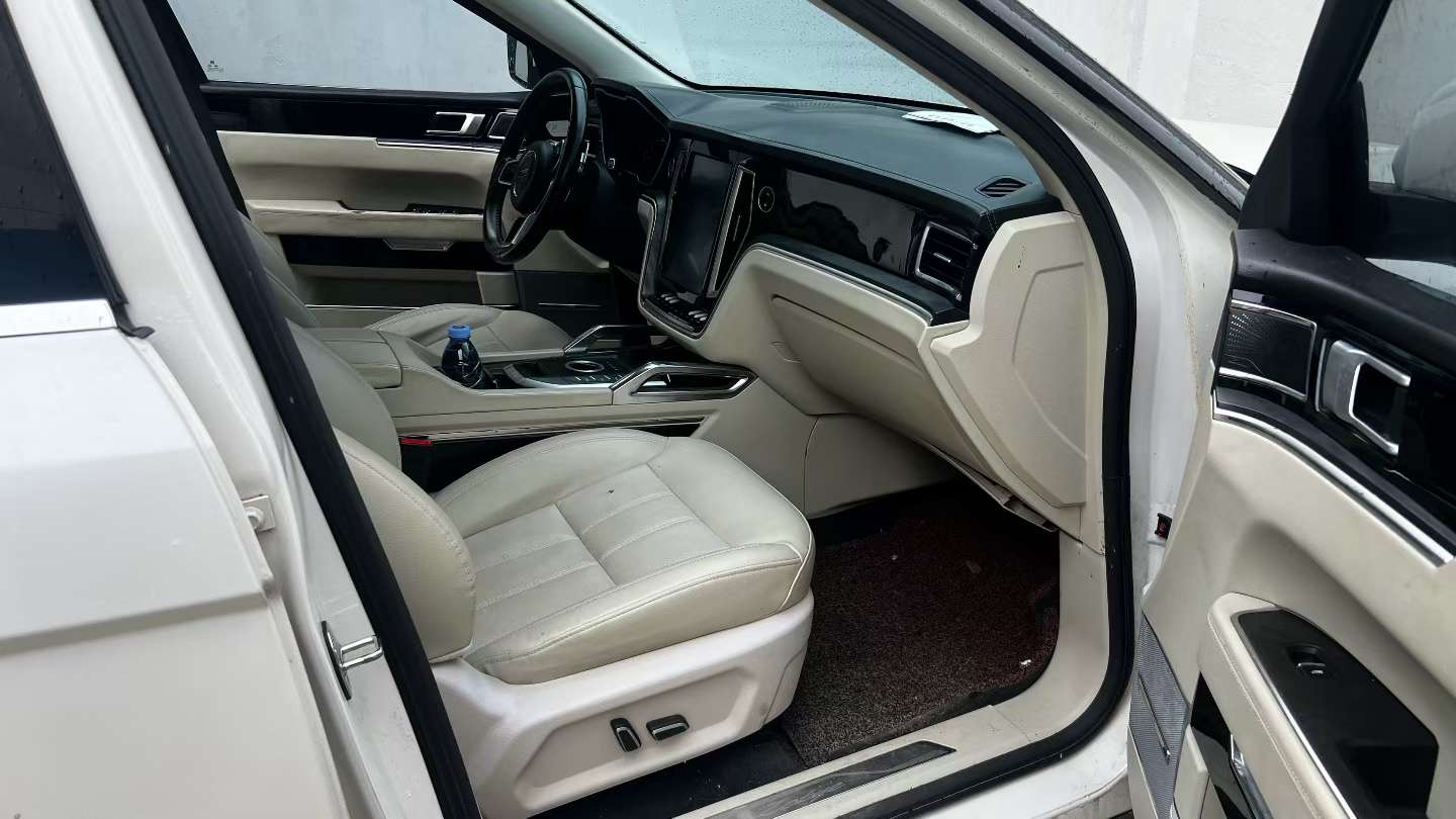 Zotye T700 1.8T Automatic 8