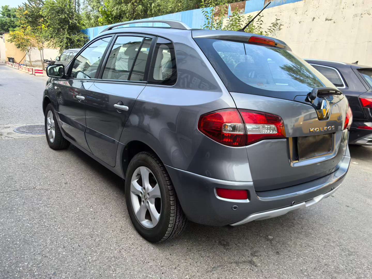 Renault Koleos 2.5L FWD High Trim 9
