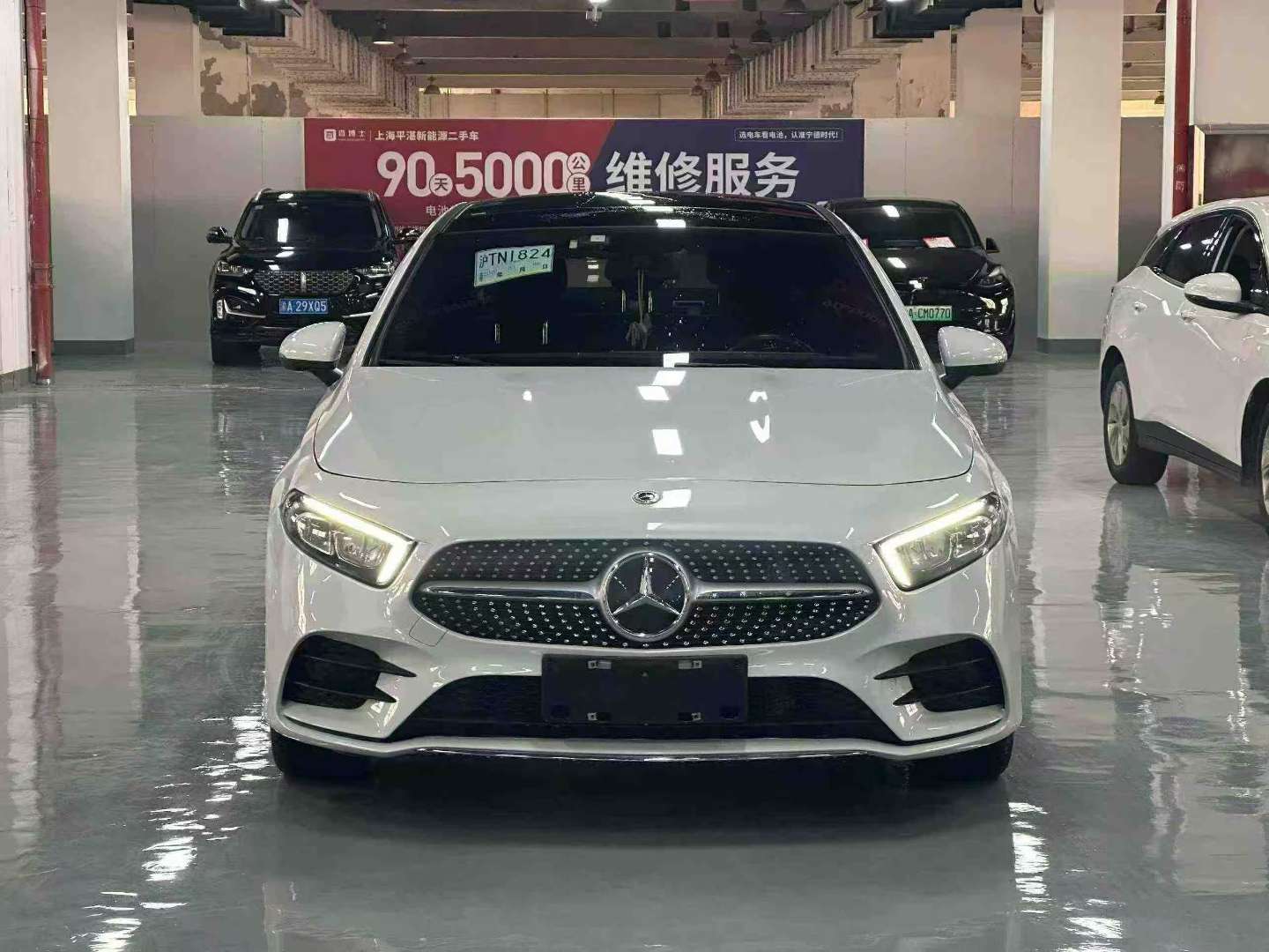 Mercedes-Benz A200L 1.3T Automatic Sport Dynamic 2