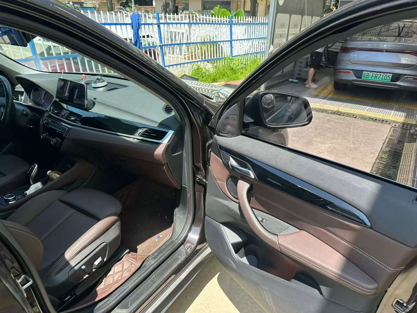 BMW X1 6