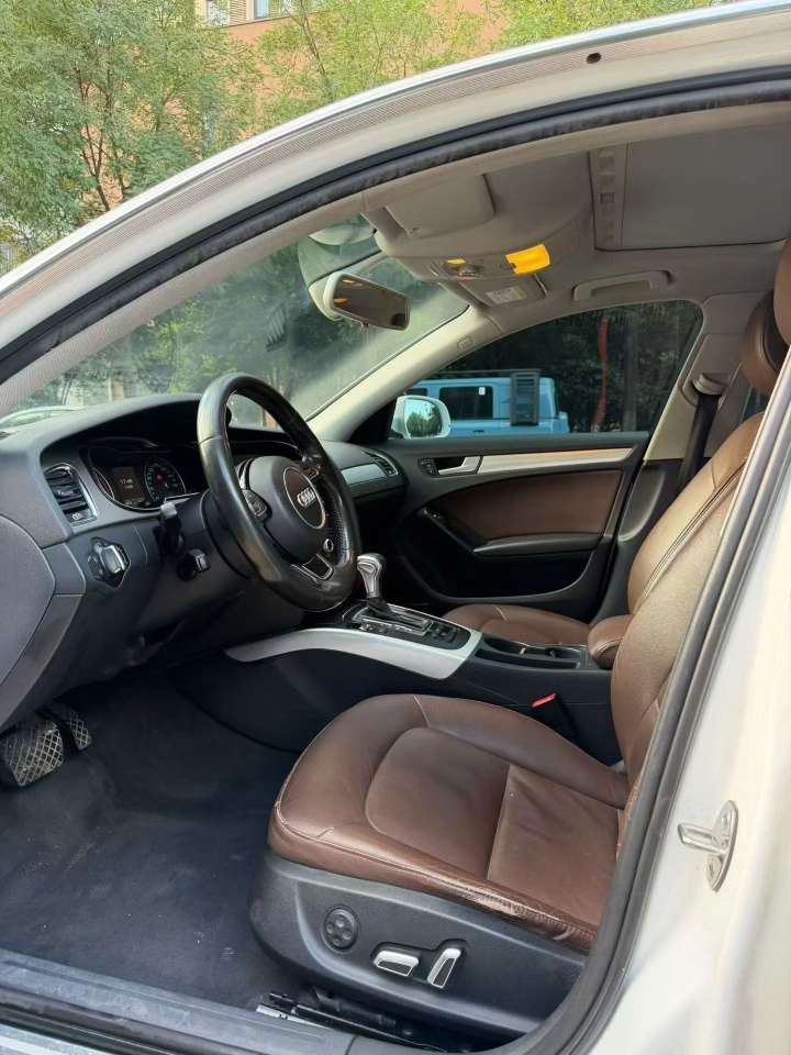 Audi A4L 2015 3rd Gen New Engine 4