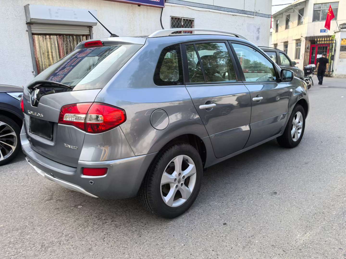 Renault Koleos 2.5L FWD High Trim 7
