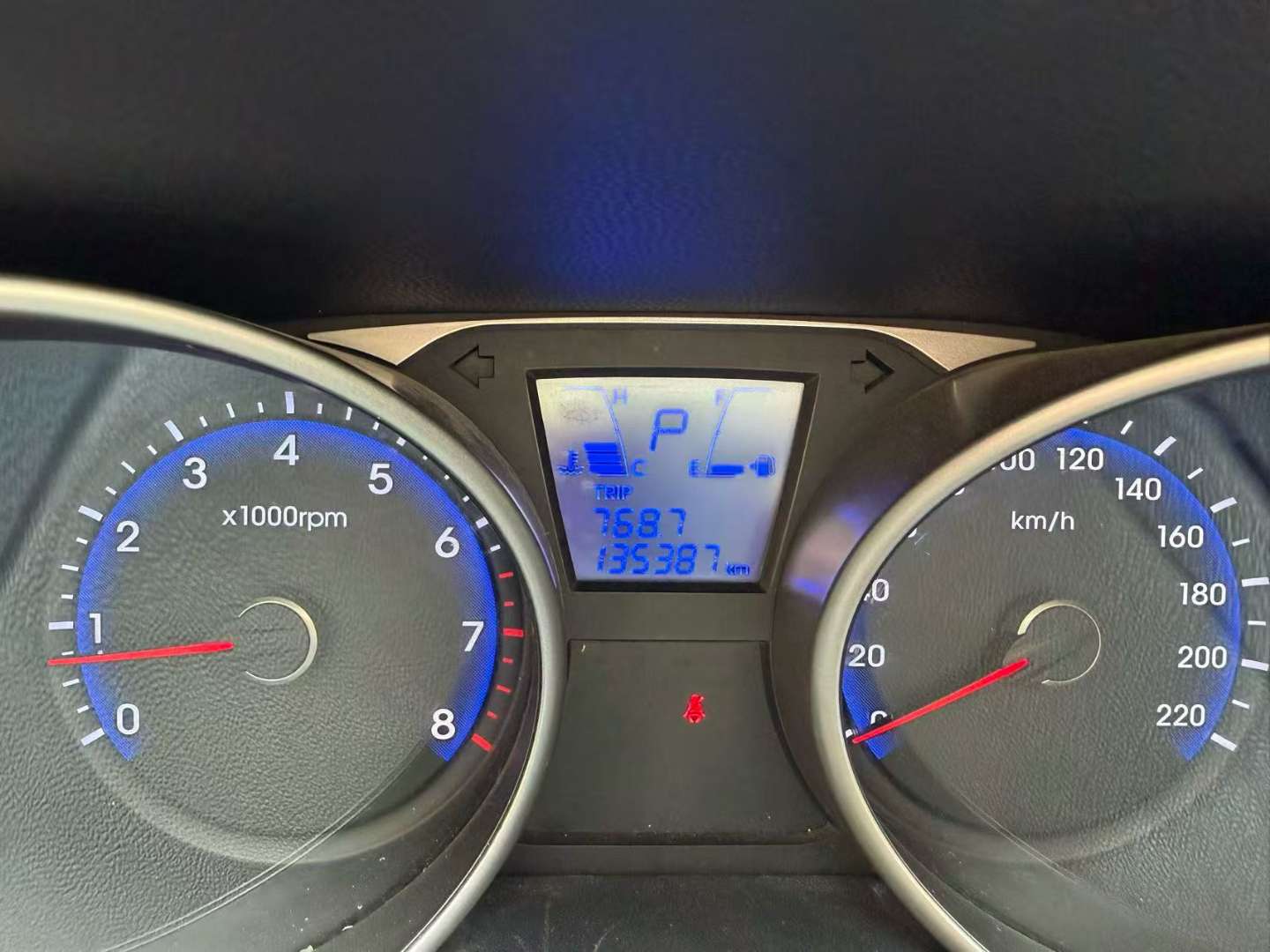 Hyundai ix35 2.0L FWD Automatic Smart GLS Edition Sunroof 9