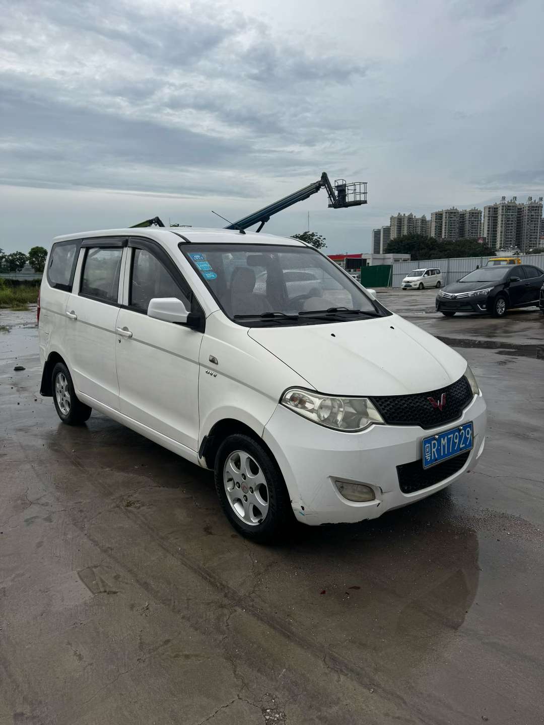 Wuling Hongguang 1.5L Manual 7-Seater