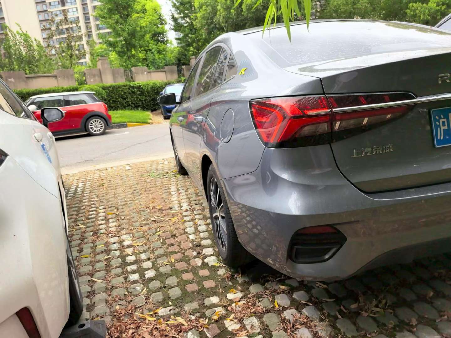 Roewe i5 6