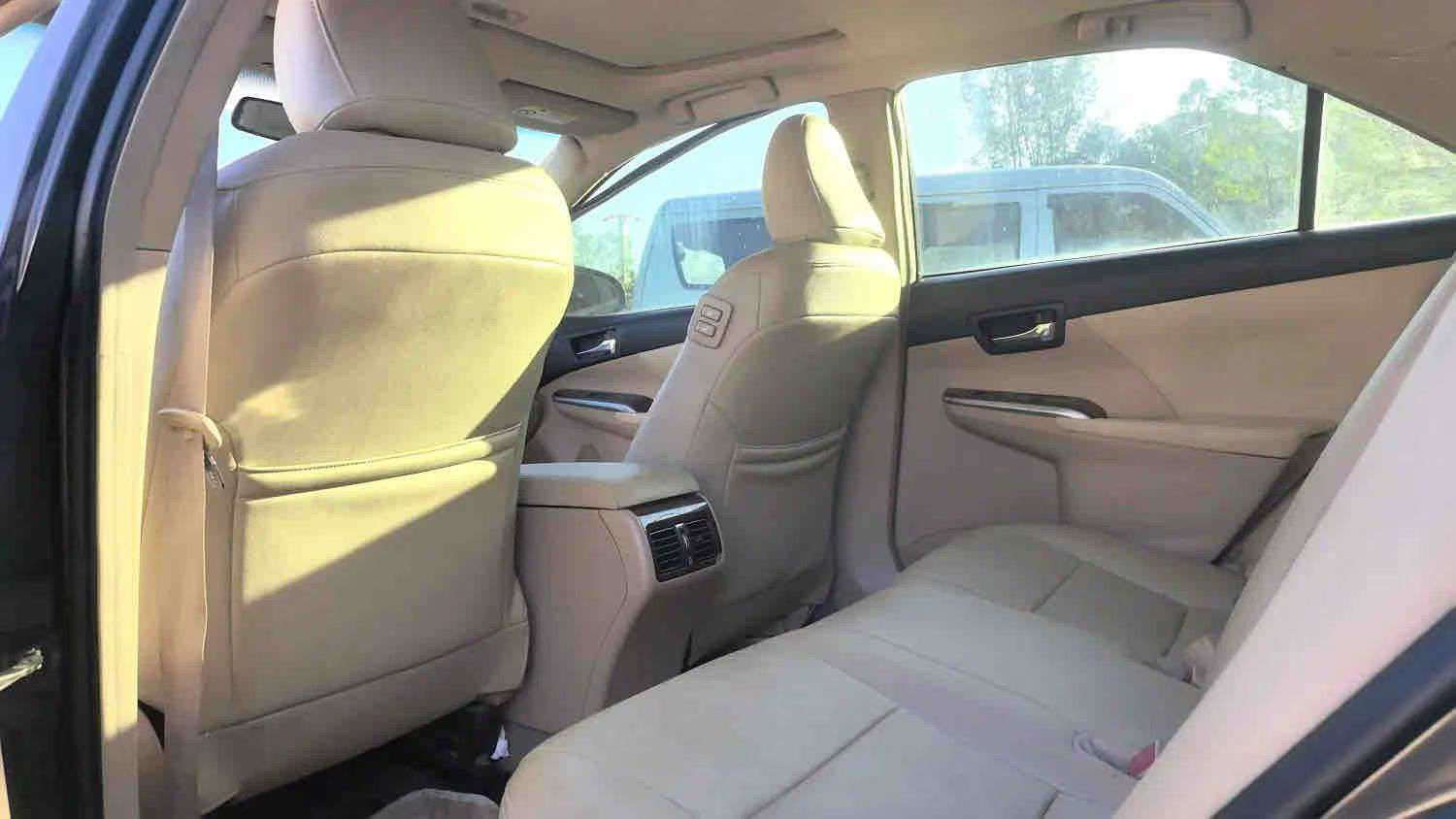 Toyota Camry 7