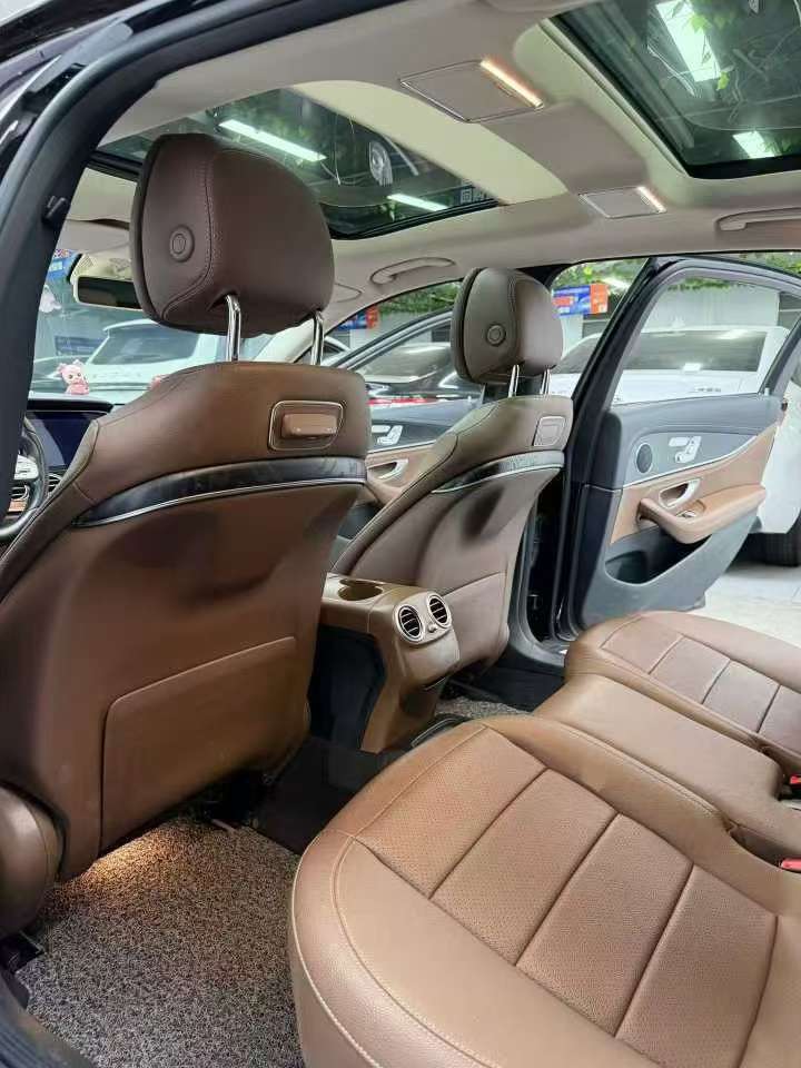 Mercedes-Benz E-Class E300L Facelift Luxury 9