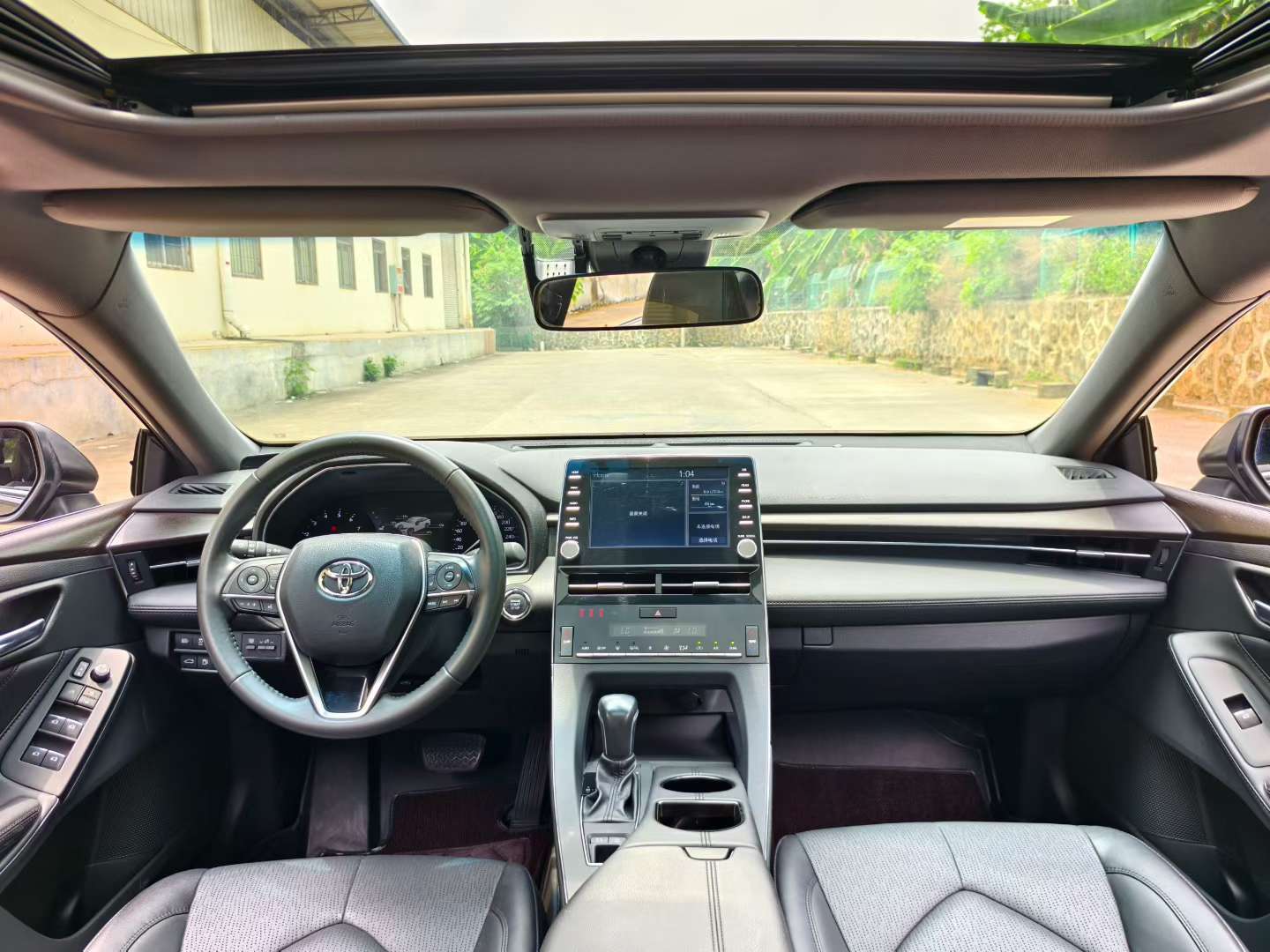 Toyota Avalon 2019 2.0L Luxury Edition China VI 3