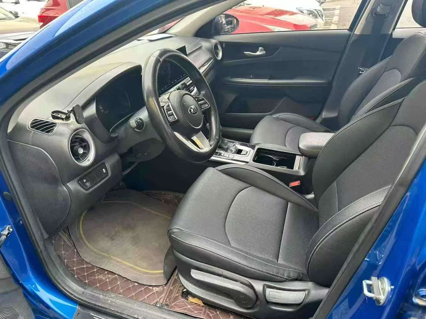 Mercedes-Benz C-Class 2017 C200L 8