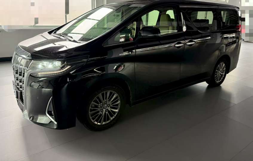 Toyota Alphard 2