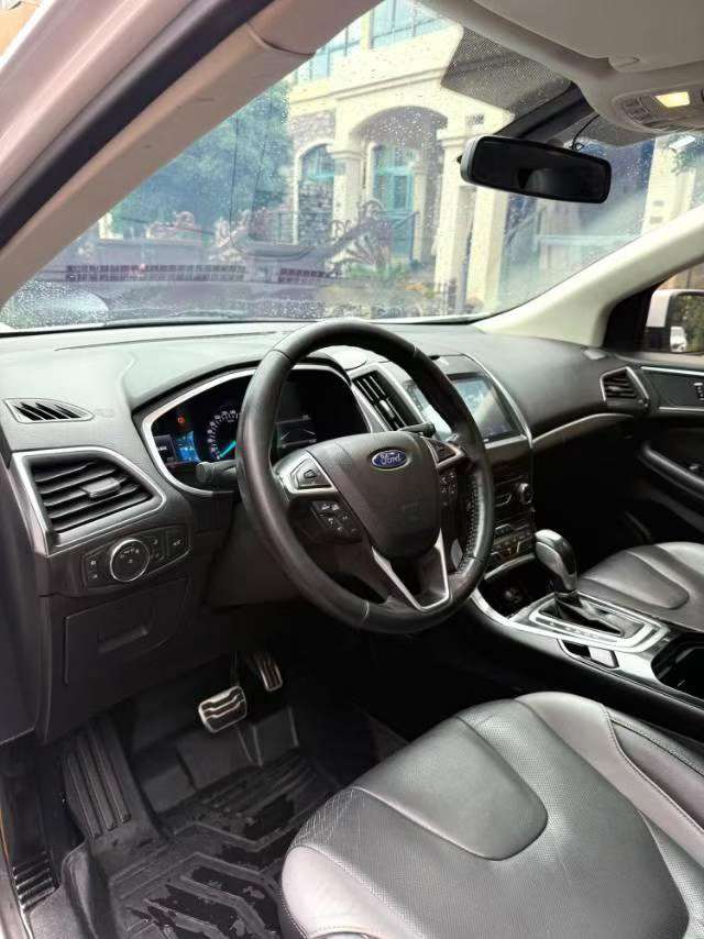 Ford Edge 2018 2.0T 245 AWD Sport 7-Seater 5