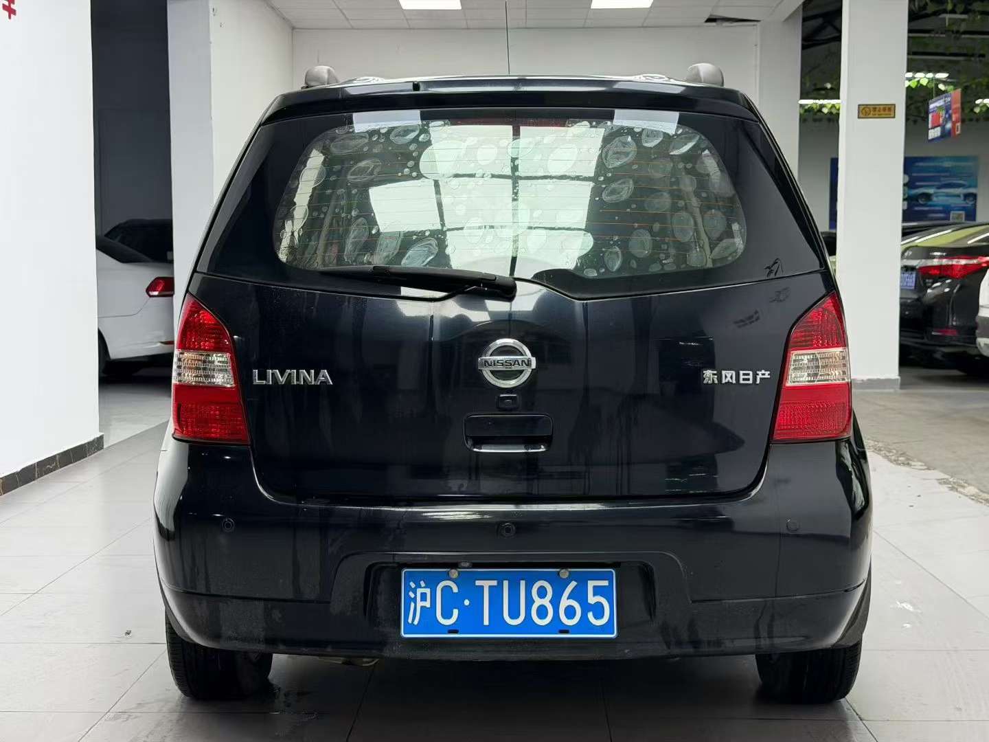Nissan Livina 2011 Automatic 7