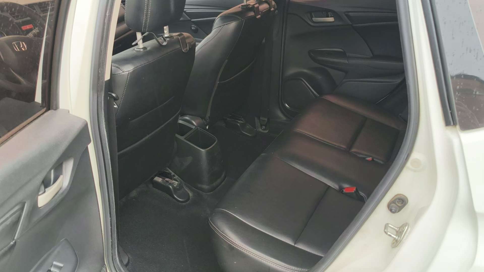 Honda Fit 1.5L CVT Fashion Sunroof 6