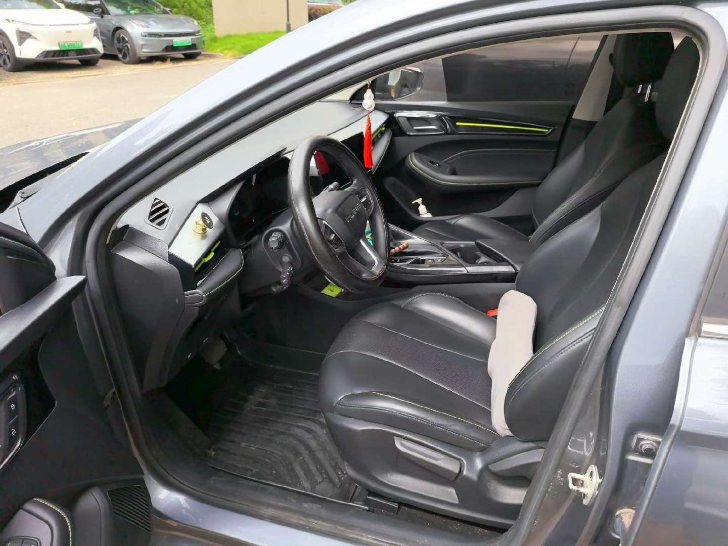 Roewe i5 8