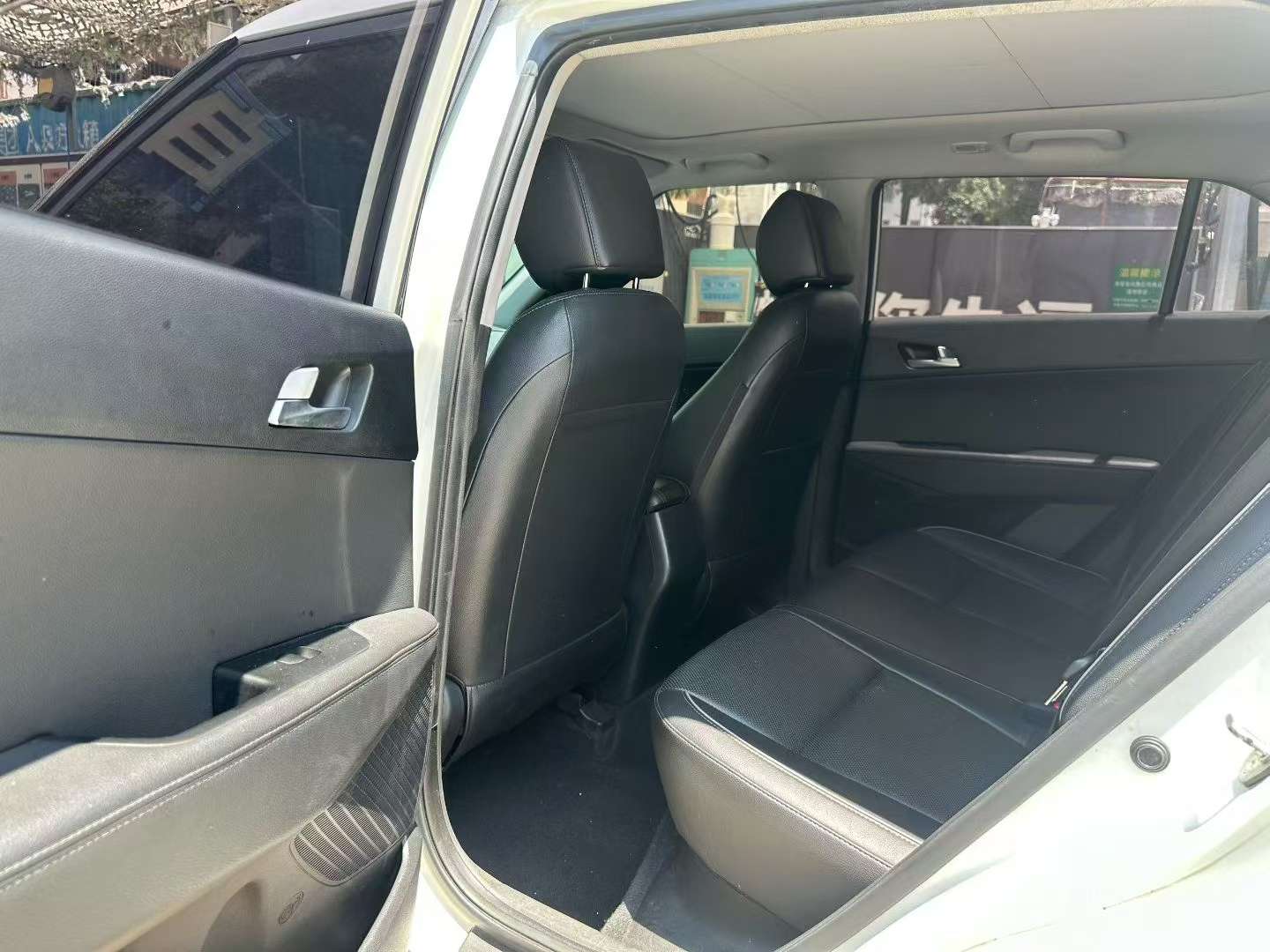 Hyundai ix25 1.6L Automatic FWD Intelligent GLS 5