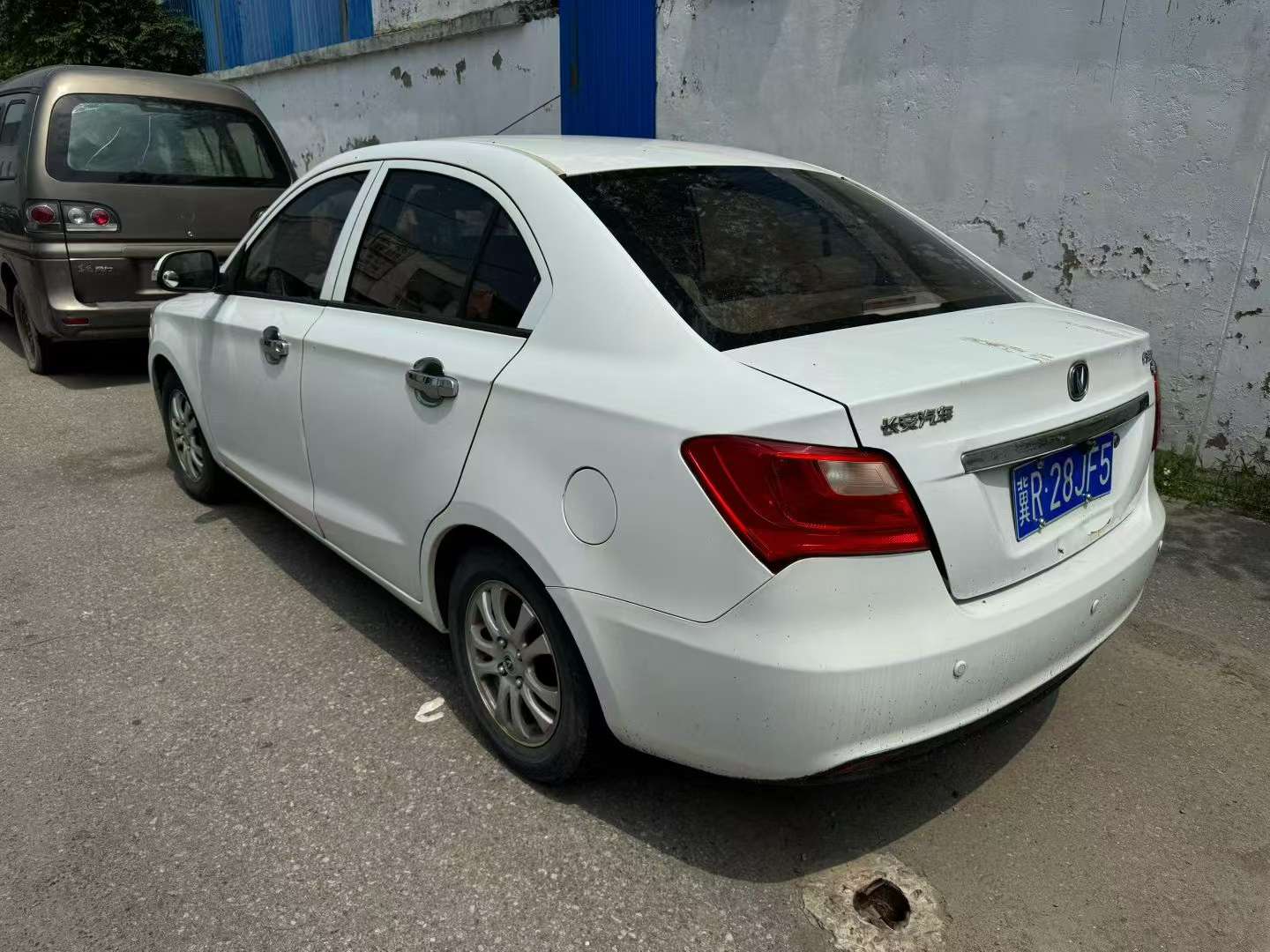 Changan Yuexiang V3 9