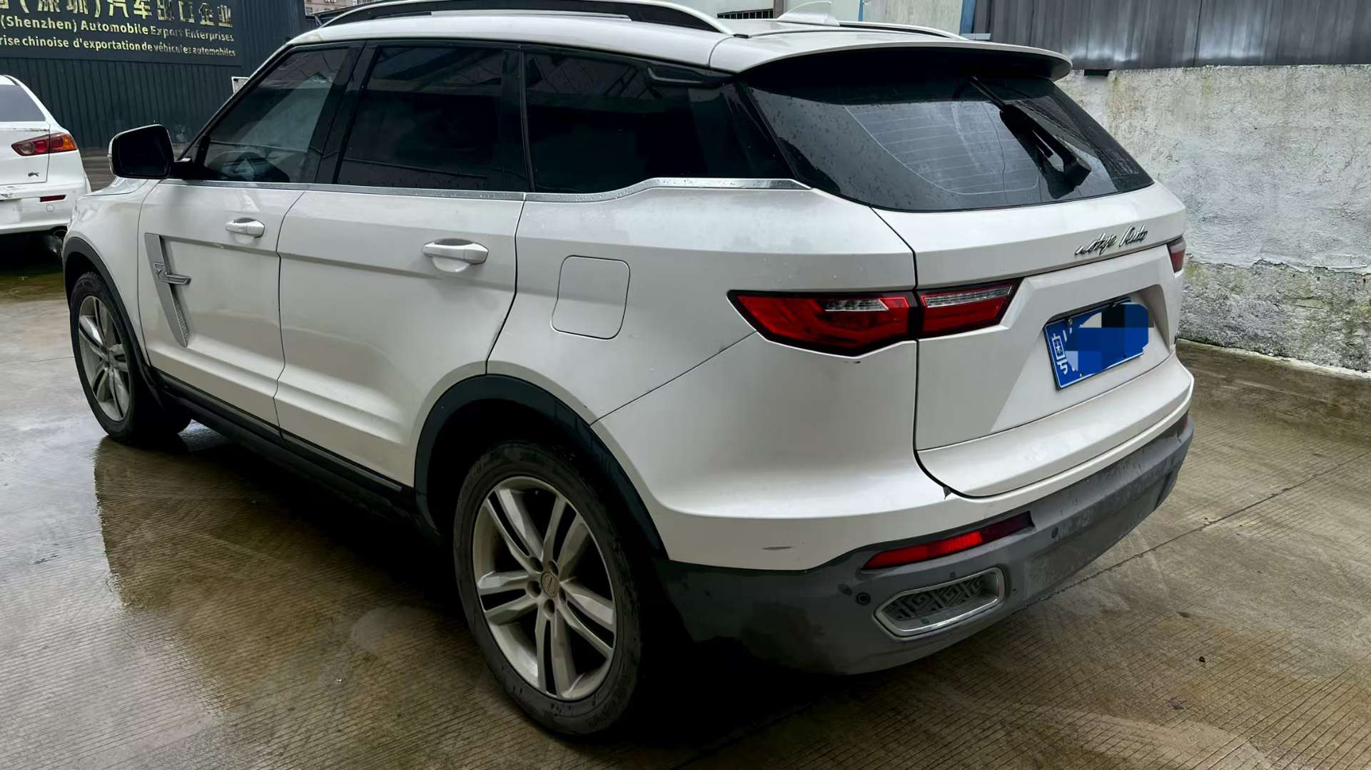 Zotye T700 1.8T Automatic 5