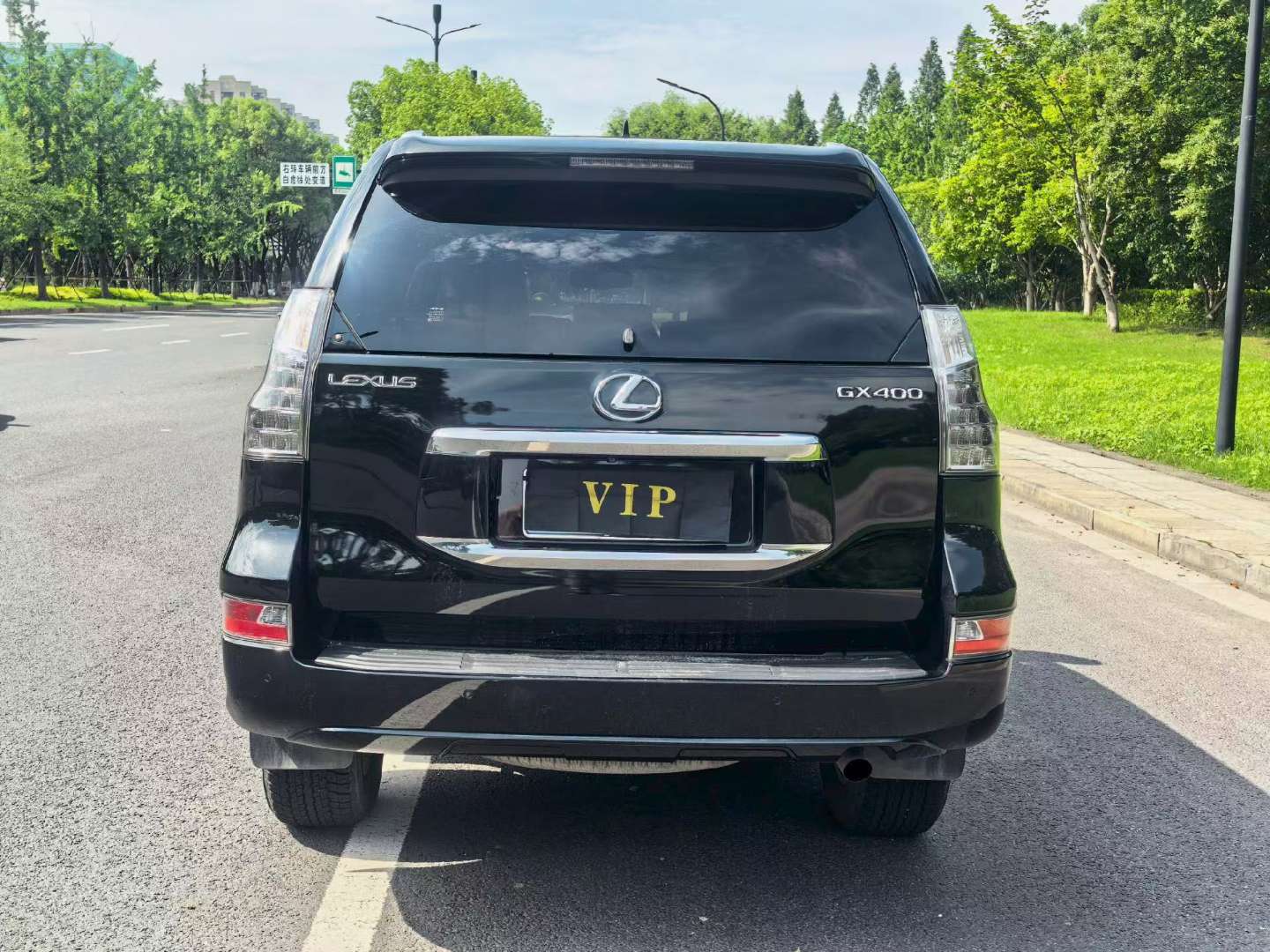 Lexus GX 2014 4.0L Premium 8