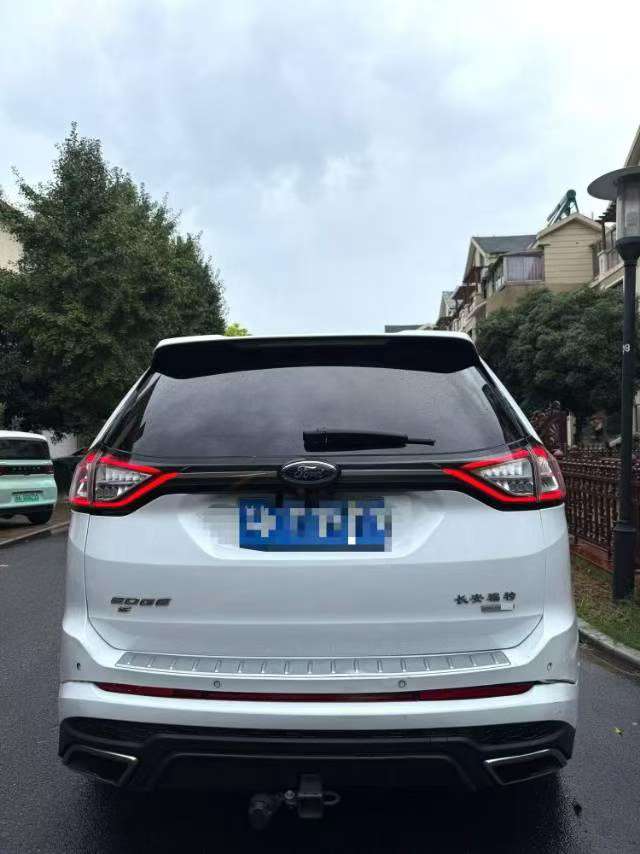 Ford Edge 2018 2.0T 245 AWD Sport 7-Seater 2