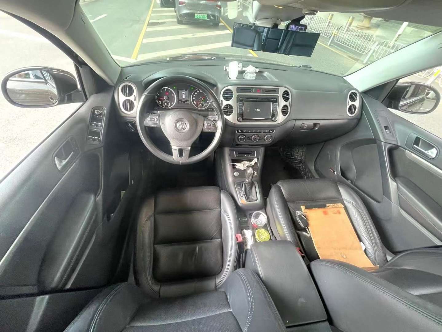 Volkswagen Tiguan 2.0T 4WD Flagship 4