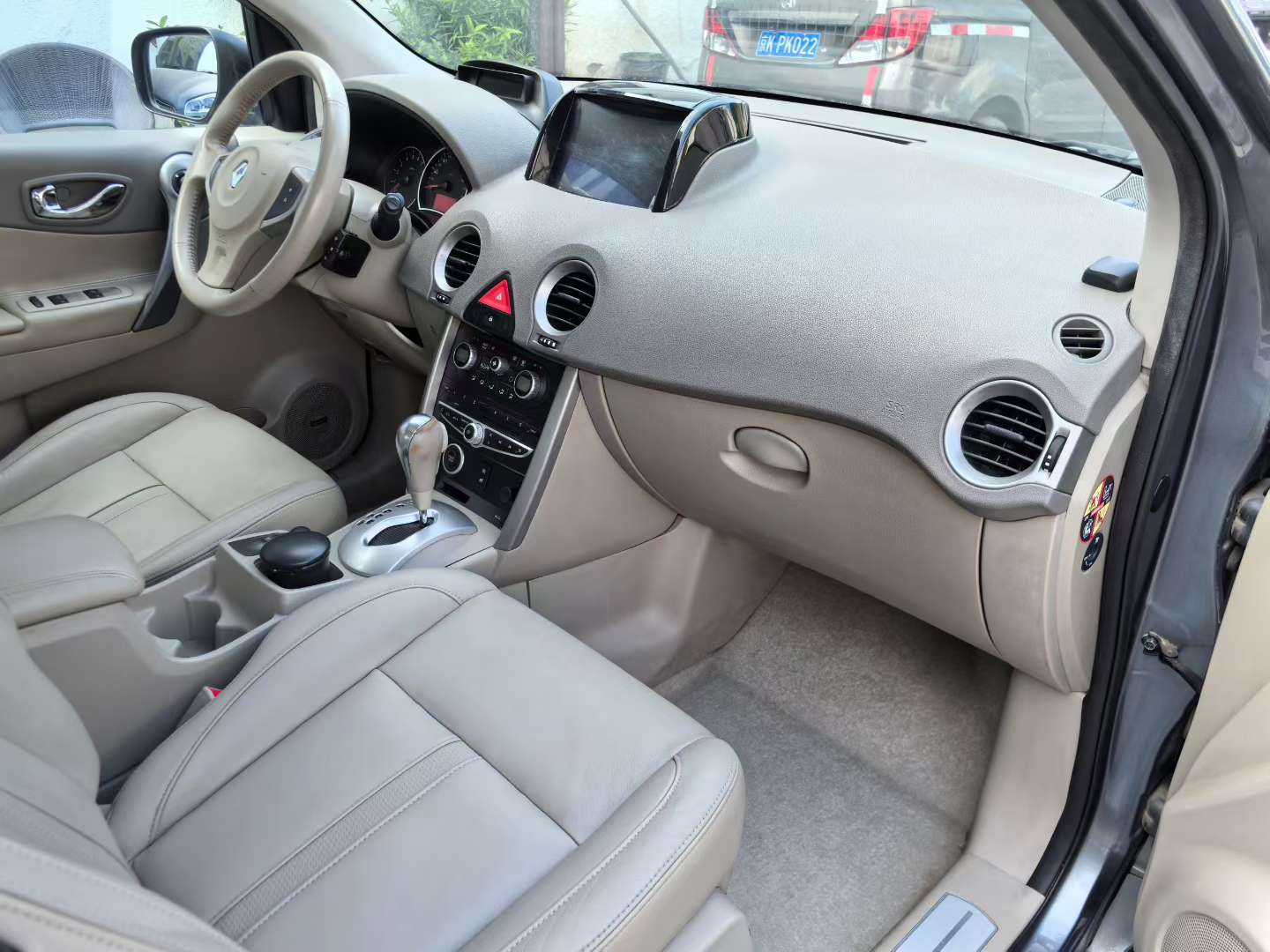 Renault Koleos 2.5L FWD High Trim 4