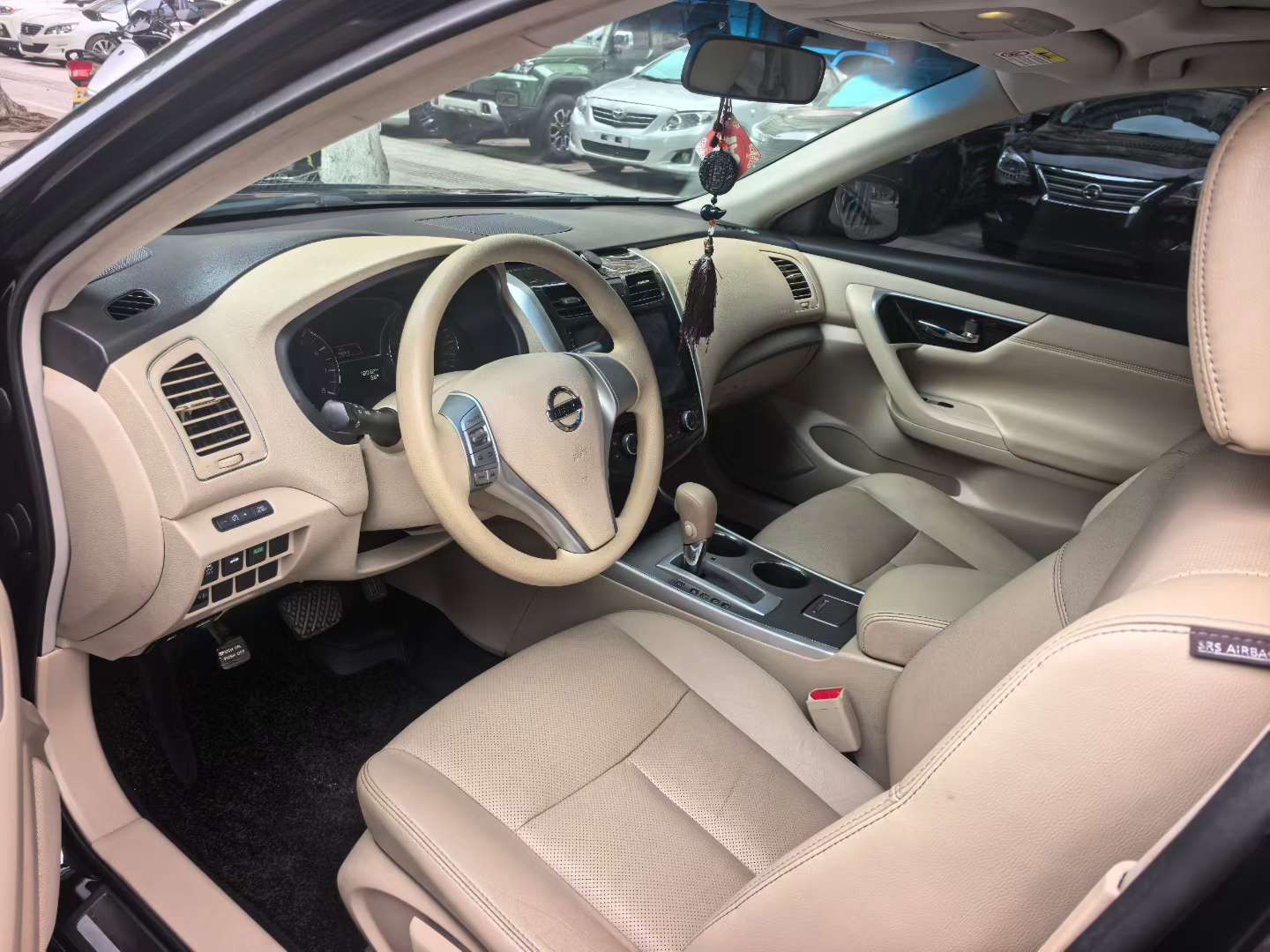 Nissan Teana 2.0L Automatic Sunroof Leather Navigation 7