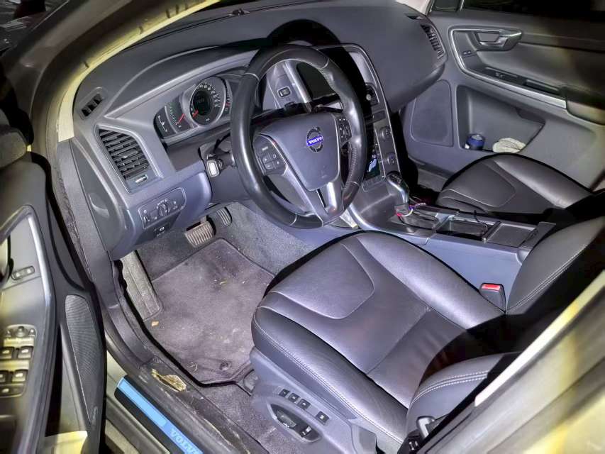 Volvo XC60 2014 2.0T Zhiyi Edition 3