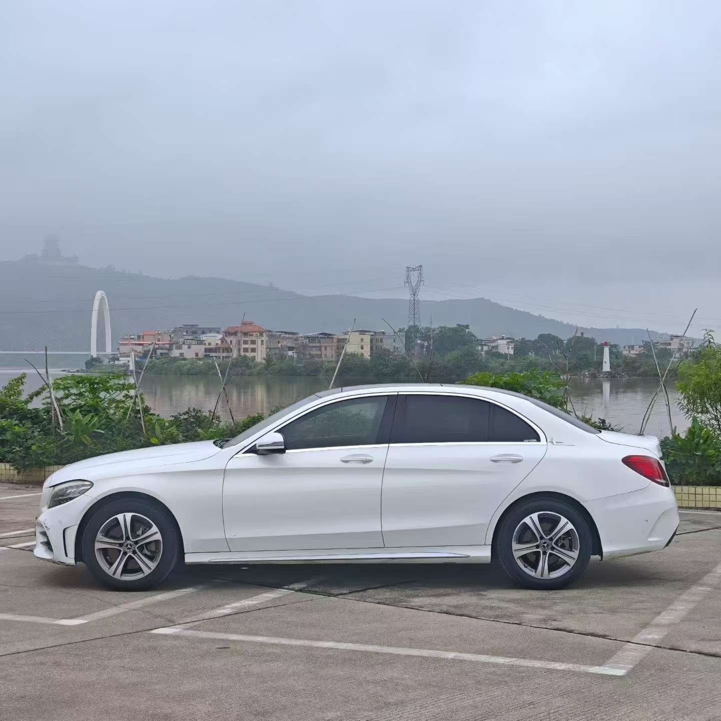 Mercedes-Benz C-Class 2021 C260L Sport 4