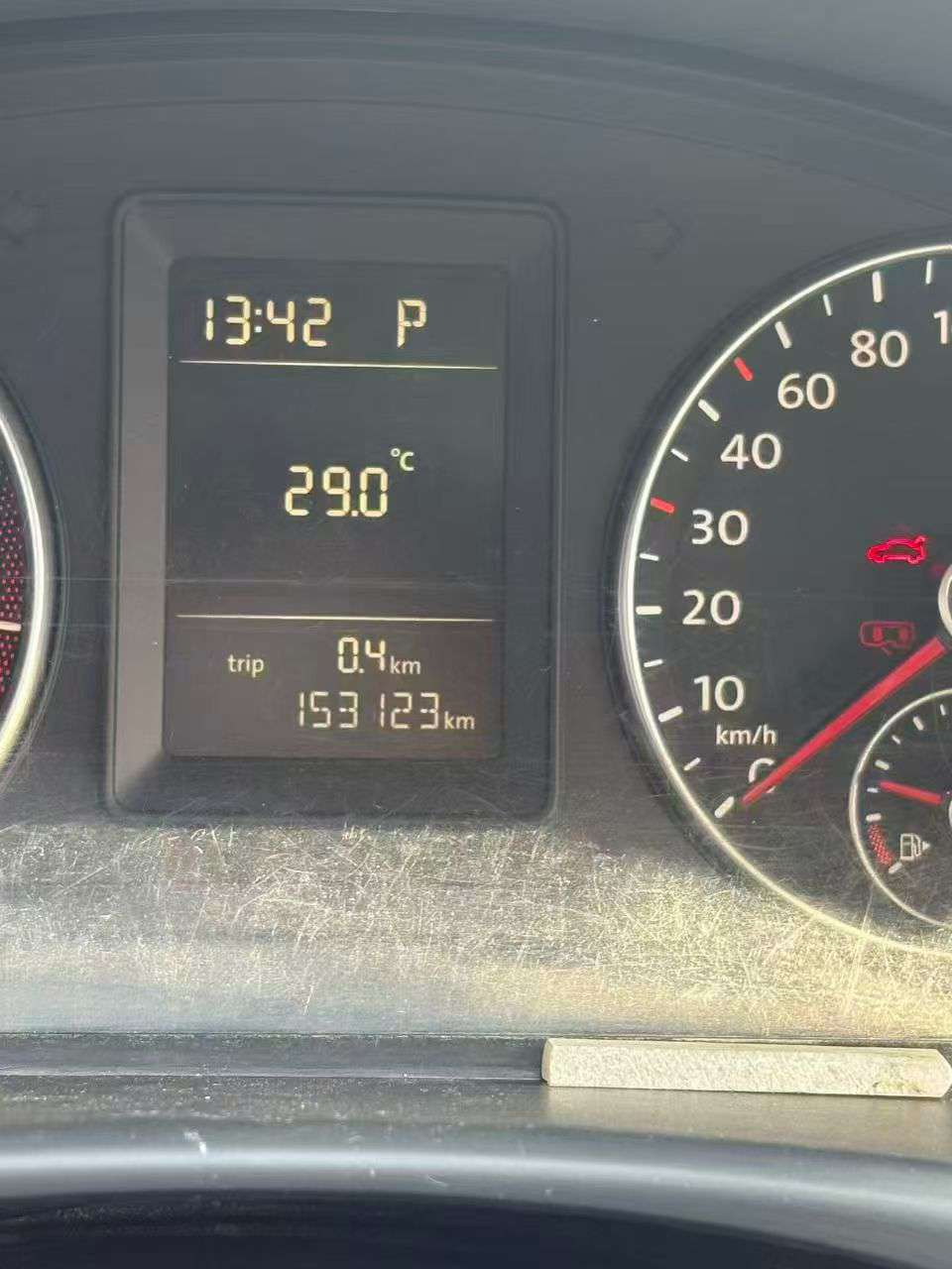 Volkswagen Touran 2013 1.4 Elegance 3