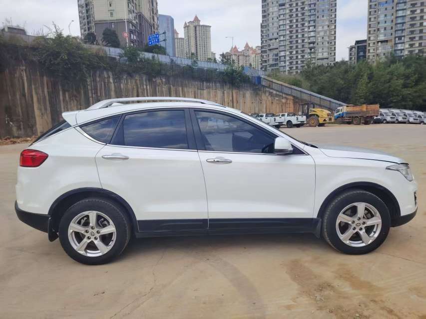Bestune X80 2.3L Automatic 4