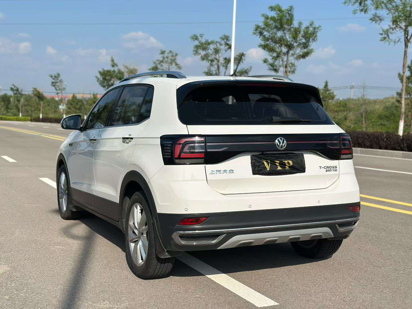 Volkswagen T-Cross 1.4T 4