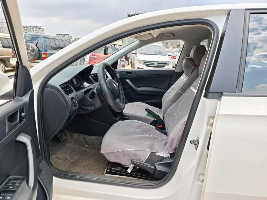 Skoda Rapid 1.6L Automatic 8