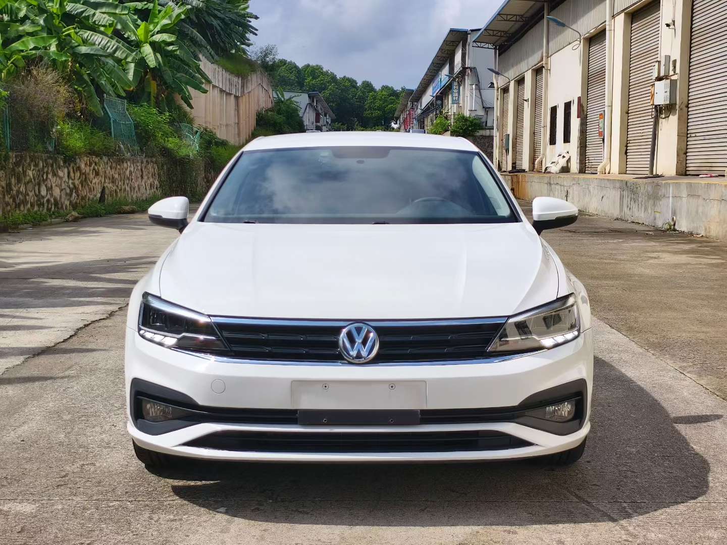 Volkswagen Lamando 2019 230TSI DSG Style Edition 2