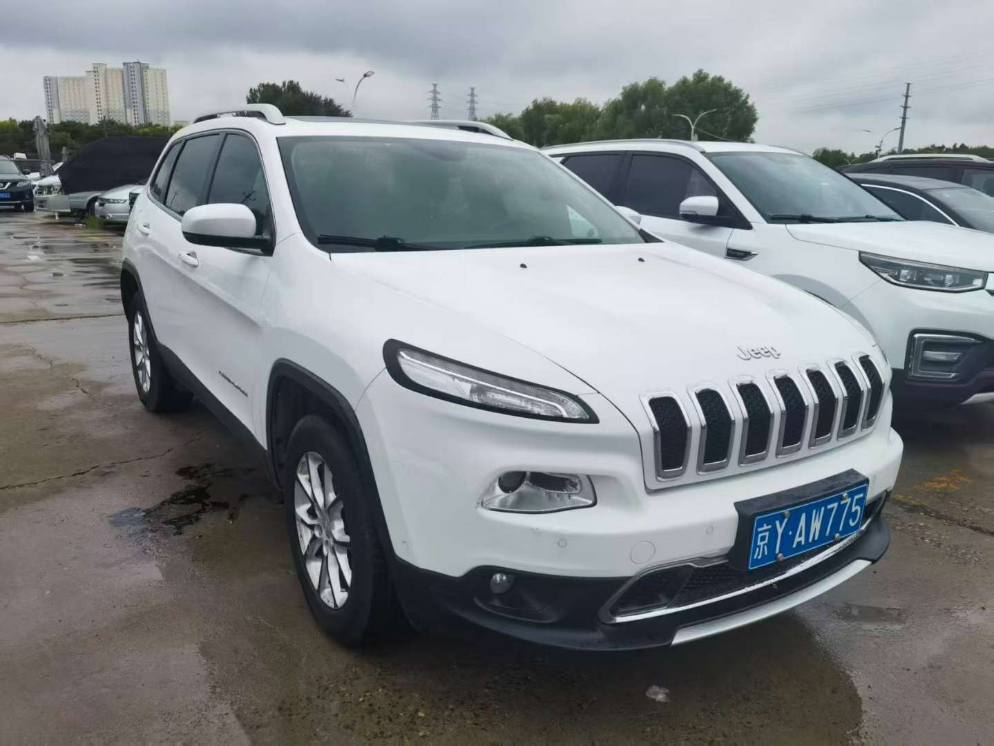 Jeep Cherokee